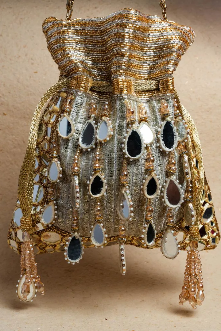 Aaina Aynali gold