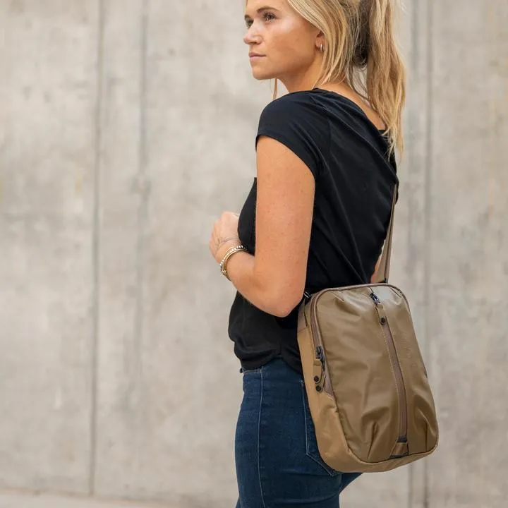 Boundary Supply Aux Compartment in Obsidian Black Color