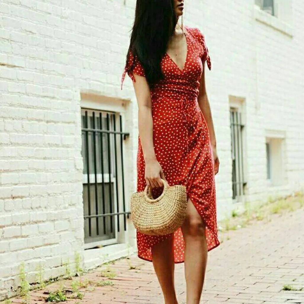 Classic Half Moon Basket Bag made from sustainable Water hyacinth
