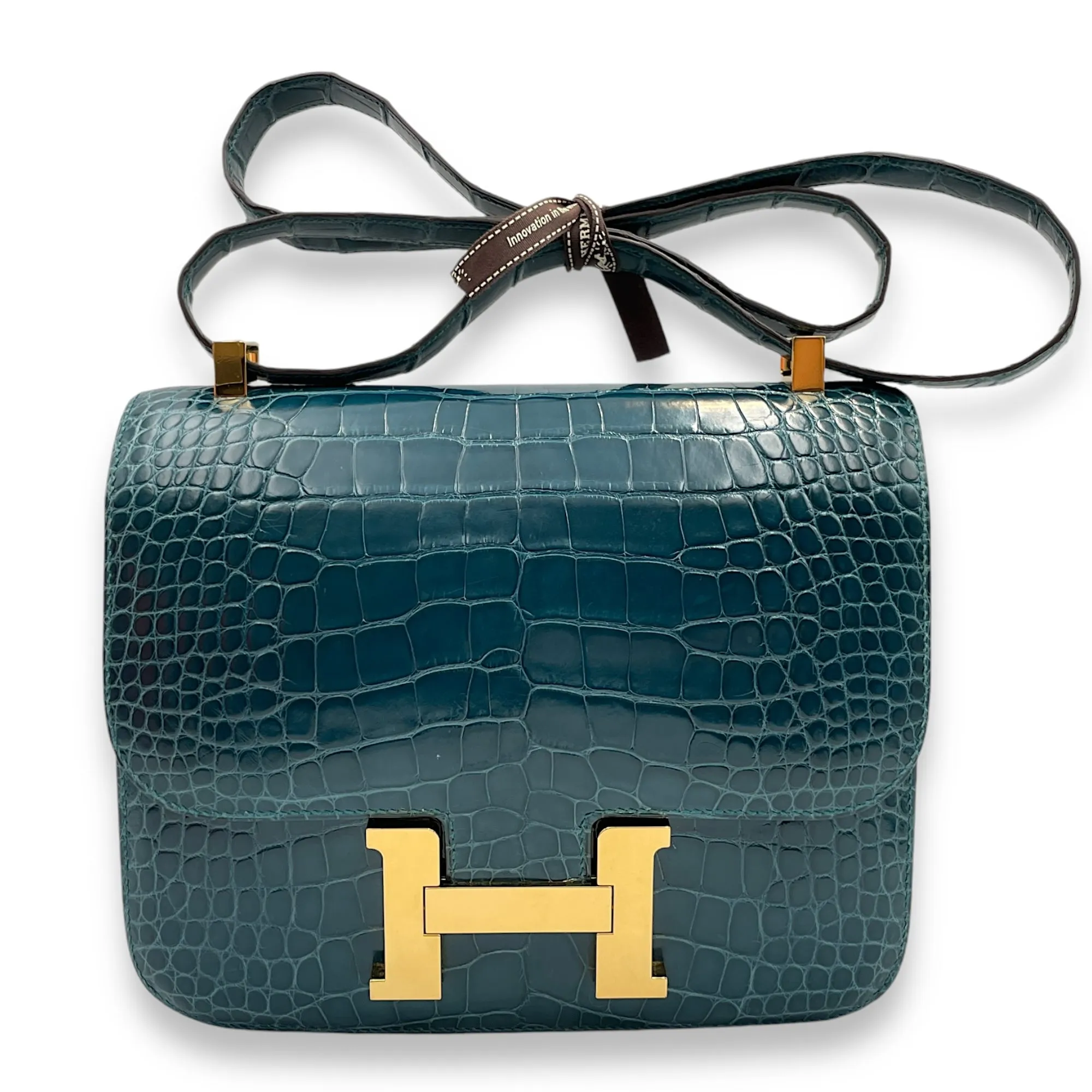 Constance 24 Colvert in Shiny Alligator, Gold hardware