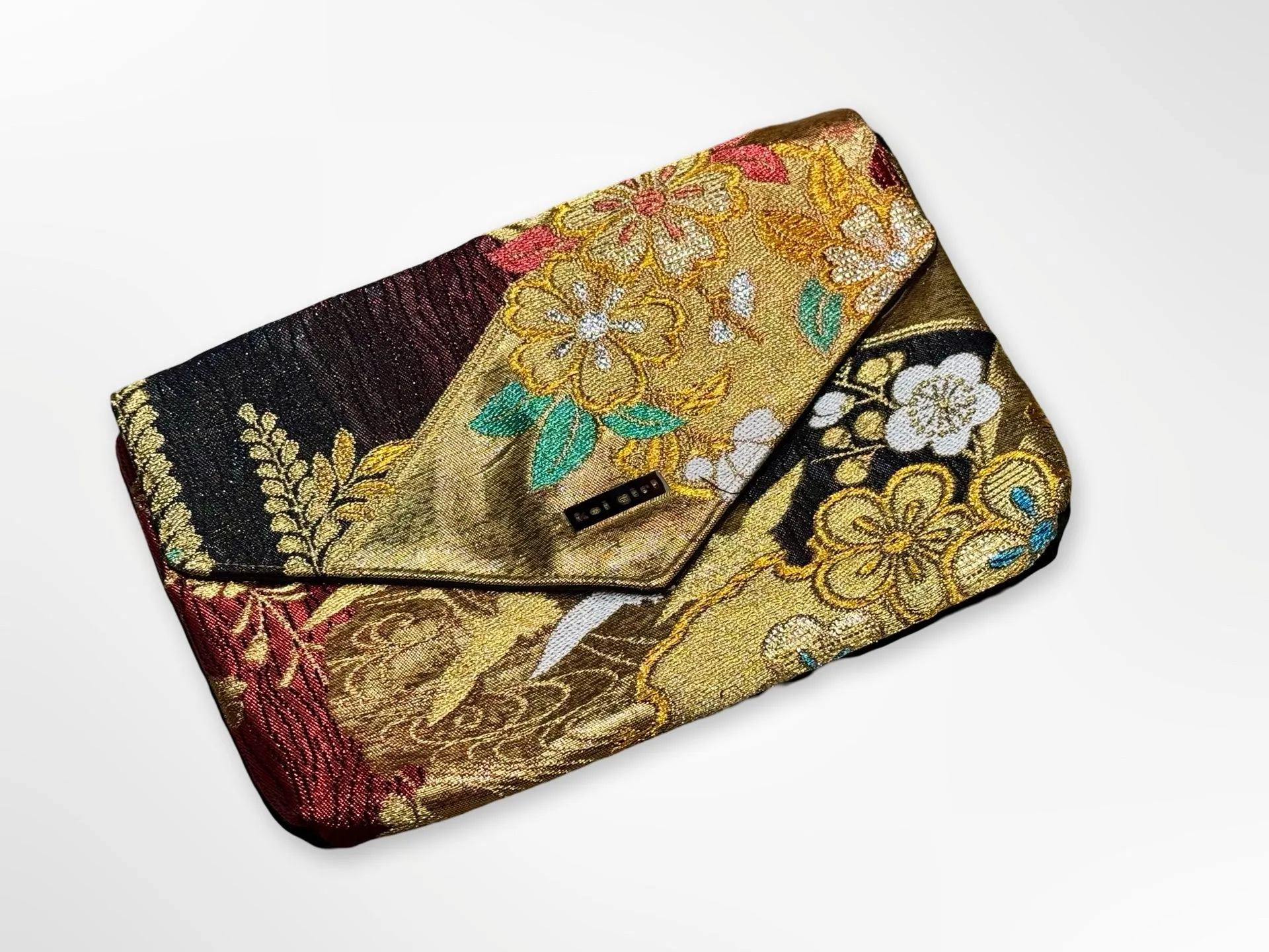 Sakura Clutch