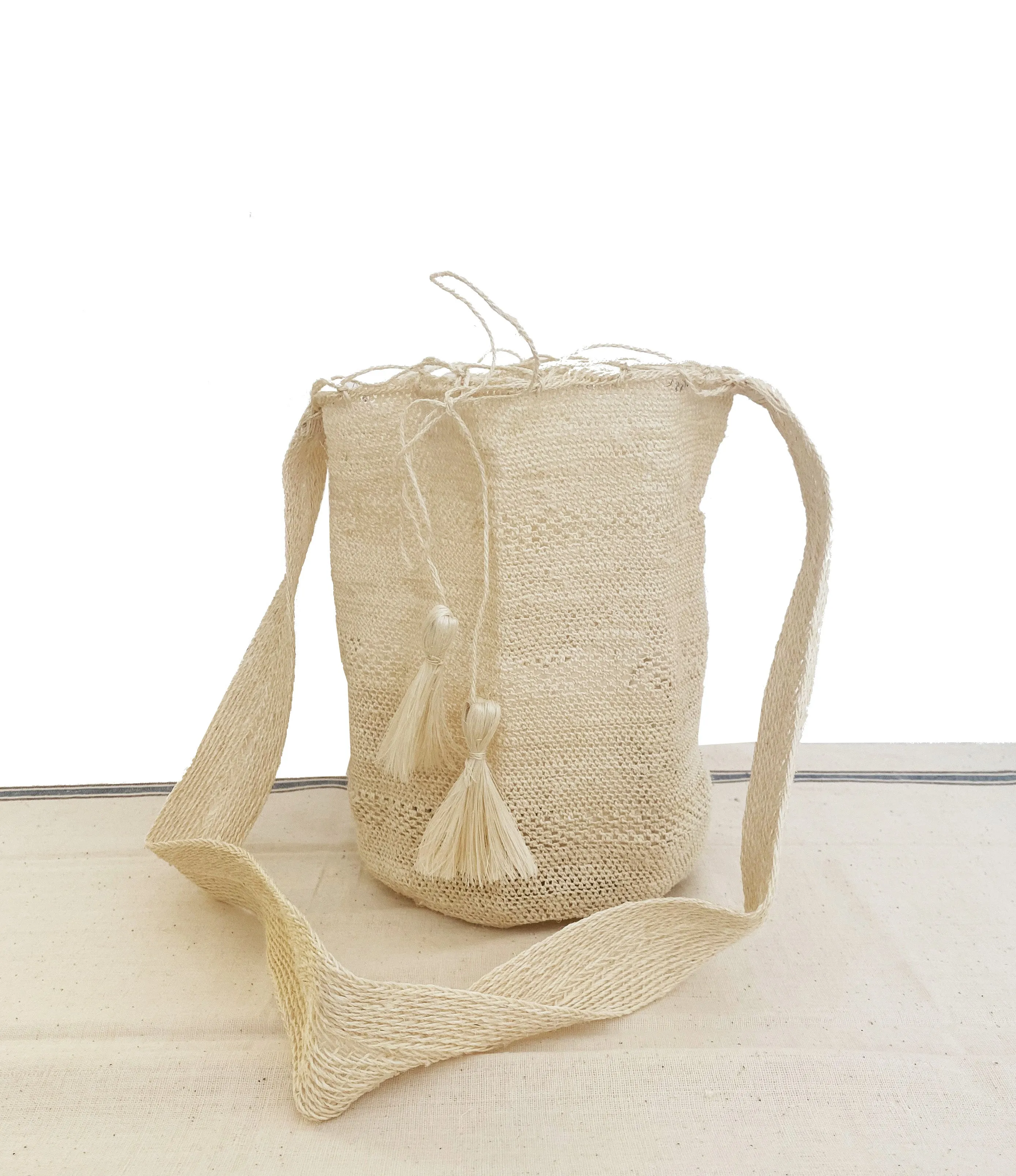 THE HIPPIE RAFIA BAG BIANCO