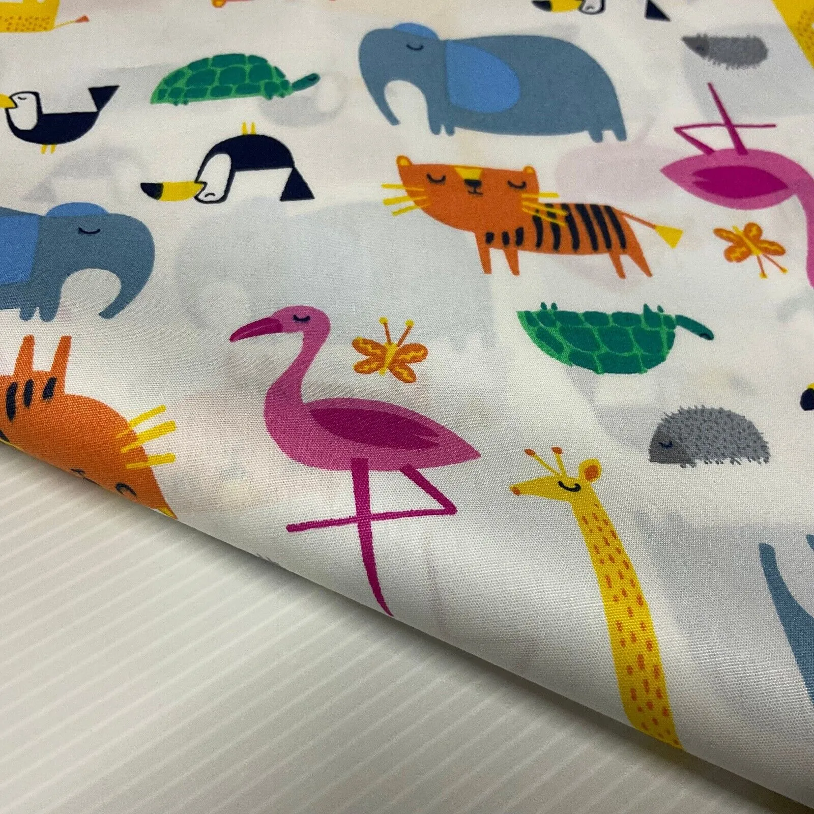 Zoo Animal Cotton Poplin dress Fabric sold by the meter M1917